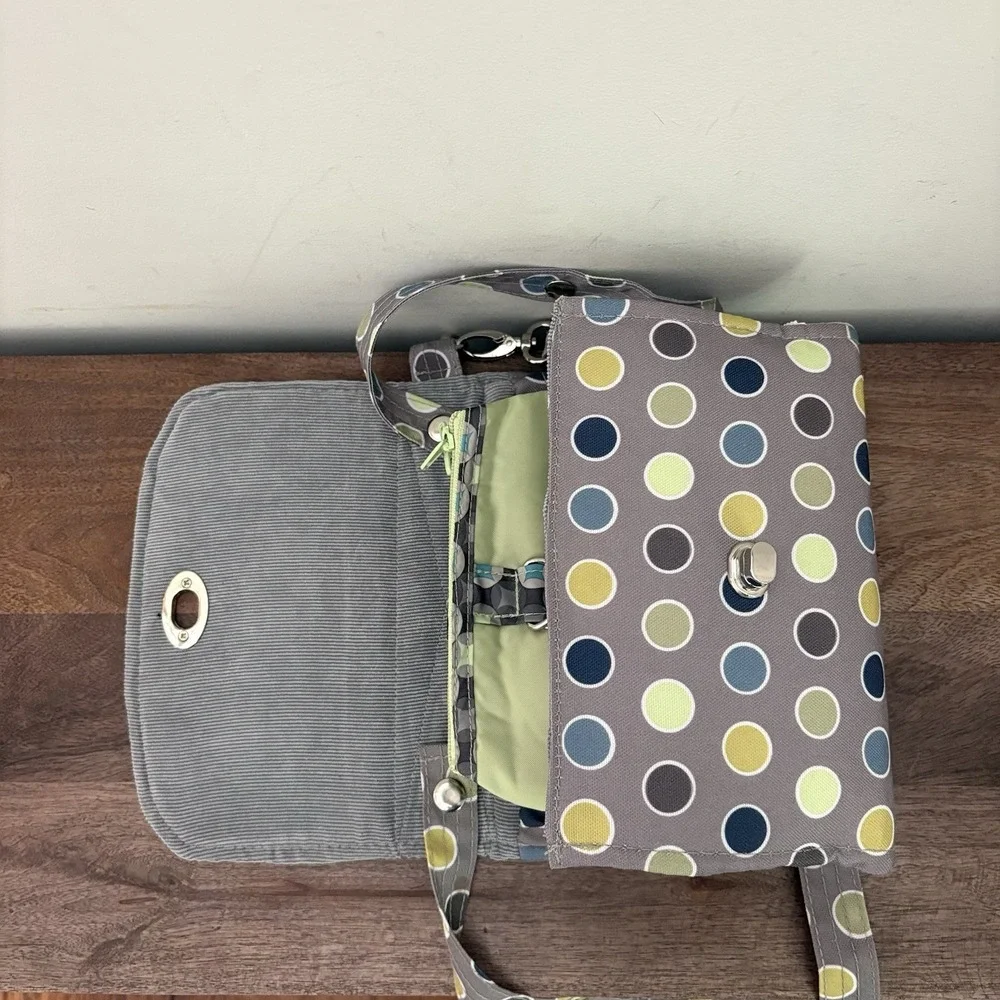 Lillybit Compact Diaper Changing Bag Kit Wristlet Crossbody Safety 1st Baby Kit